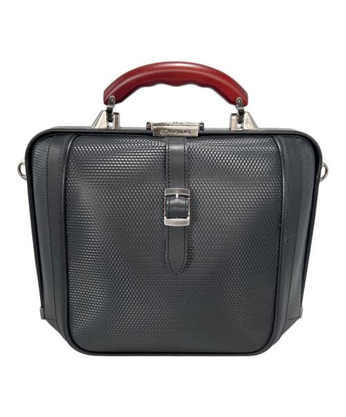 luxus（レクサス）luxus (レクサス) Artphere (アートフィアー) ショルダーダレスバッグ ブラックの古着・服飾アイテム