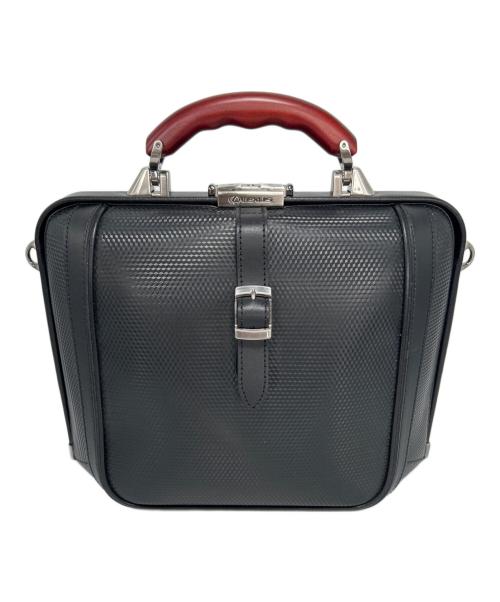 luxus（レクサス）luxus (レクサス) Artphere (アートフィアー) ショルダーダレスバッグ ブラックの古着・服飾アイテム