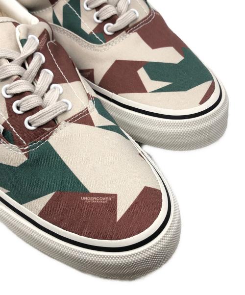 UNDERCOVER（アンダーカバー）UNDERCOVER (アンダーカバー) ローカットスニーカー ベージュ サイズ:XLの古着・服飾アイテム