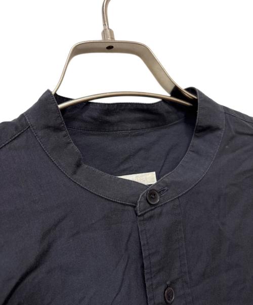 COMOLI（コモリ）COMOLI (コモリ) バンドカラーシャツ ブラック サイズ:2の古着・服飾アイテム