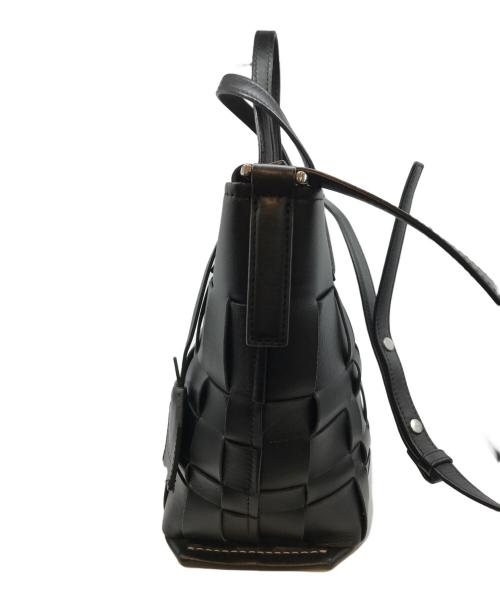 3.1 phillip lim（スリーワンフィリップリム）3.1 phillip lim (スリーワンフィリップリム) 編み込みレザー バケットバッグ ブラックの古着・服飾アイテム