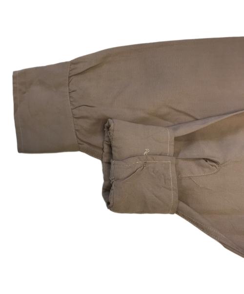 B.V.D（ビーブイディー）B.V.D (ビーブイディー) 長袖シャツ ベージュ サイズ:2の古着・服飾アイテム