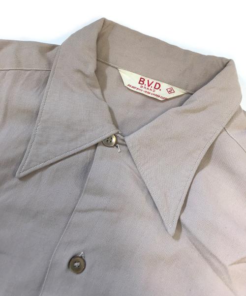 B.V.D（ビーブイディー）B.V.D (ビーブイディー) 長袖シャツ ベージュ サイズ:2の古着・服飾アイテム