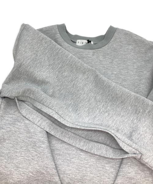 RIM.ARK（リムアーク）RIM.ARK (リムアーク) Slit sweat PO グレー サイズ:FREEの古着・服飾アイテム