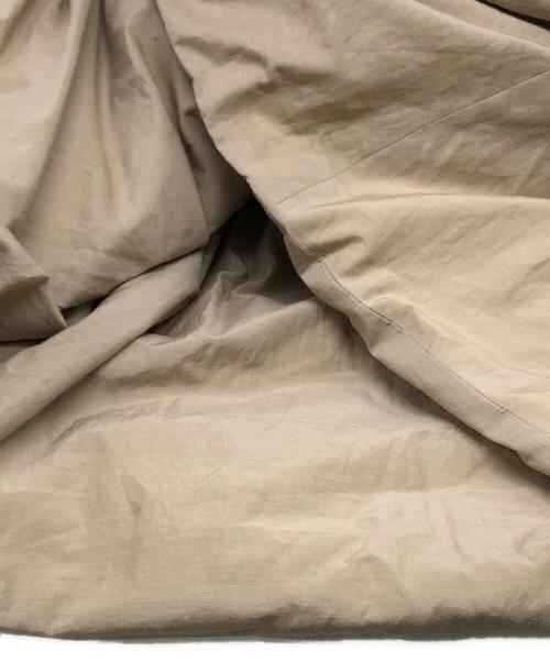 JURGEN LEHL（ヨーガンレール）JURGEN LEHL (ヨーガンレール) ダウンコート ベージュ サイズ:Mの古着・服飾アイテム