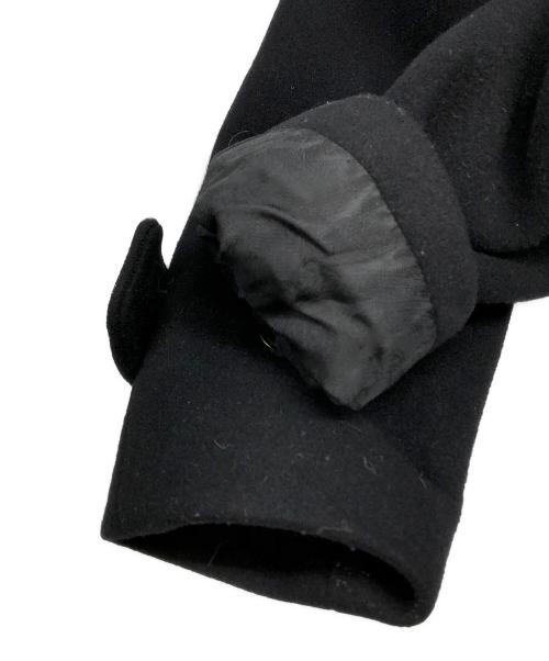 1piu1uguale3（ウノピュウノウグァーレトレ）1piu1uguale3 (ウノピュウノウグァーレトレ) スタンドカラーラップコート ブラック サイズ:3の古着・服飾アイテム