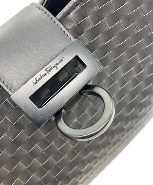Salvatore Ferragamo（サルヴァトーレ フェラガモ）Salvatore Ferragamo (サルヴァトーレ フェラガモ) ワンショルダーバッグ ブラックの古着・服飾アイテム