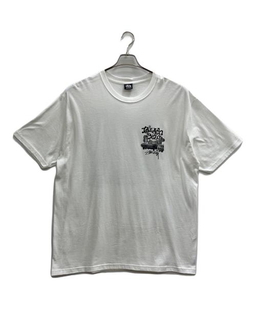 stussy（ステューシー）stussy (ステューシー) BEACH BOYS VIBRATIONS TEE ホワイト サイズ:XLの古着・服飾アイテム
