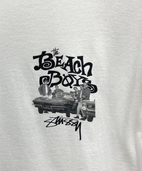stussy（ステューシー）stussy (ステューシー) BEACH BOYS VIBRATIONS TEE ホワイト サイズ:XLの古着・服飾アイテム