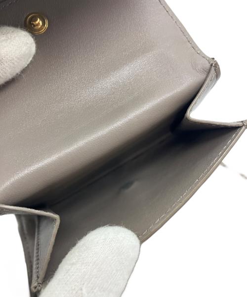 CELINE（セリーヌ）CELINE (セリーヌ) スモール トリフォールドウォレット ベージュの古着・服飾アイテム