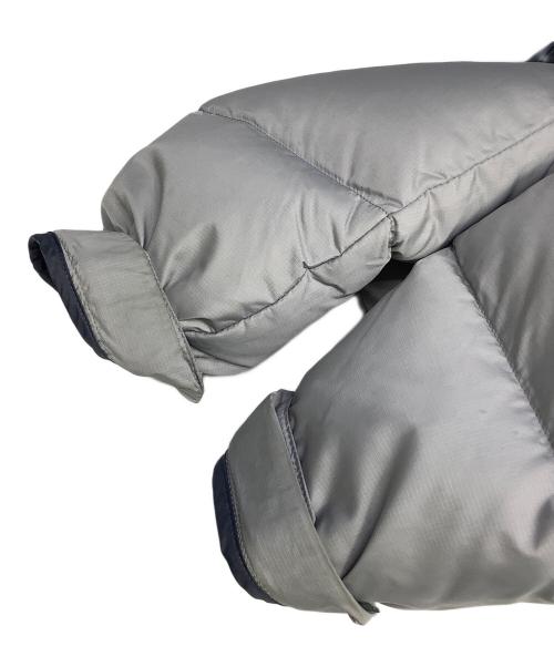 THE NORTH FACE（ザ ノース フェイス）THE NORTH FACE (ザ ノース フェイス) ダウンジャケット ネイビー×グレー サイズ:Sの古着・服飾アイテム
