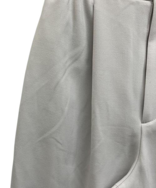 ENFOLD（エンフォルド）ENFOLD (エンフォルド) CARROT PANTS ライトグレー サイズ:38の古着・服飾アイテム