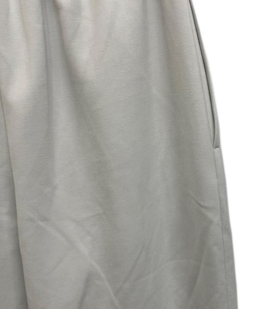 ENFOLD（エンフォルド）ENFOLD (エンフォルド) CARROT PANTS ライトグレー サイズ:38の古着・服飾アイテム