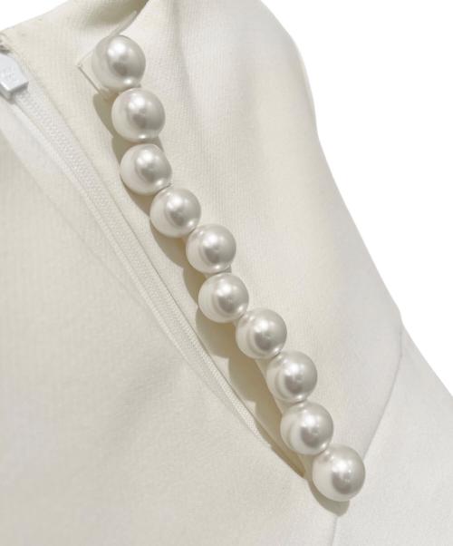 YOKO CHAN（ヨーコチャン）YOKO CHAN (ヨーコチャン) パールAラインブラウス アイボリー サイズ:36の古着・服飾アイテム