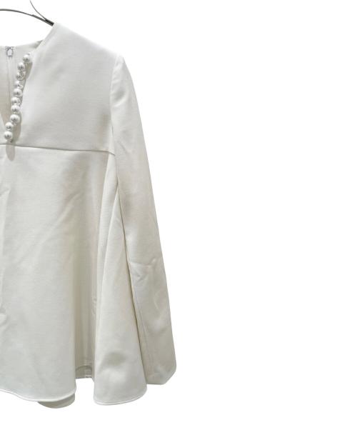 YOKO CHAN（ヨーコチャン）YOKO CHAN (ヨーコチャン) パールAラインブラウス アイボリー サイズ:36の古着・服飾アイテム