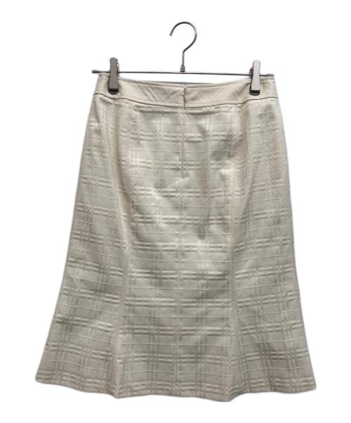 BURBERRY LONDON（バーバリーロンドン）BURBERRY LONDON (バーバリーロンドン) セットアップ アイボリー サイズ:ジャケット40　スカート38の古着・服飾アイテム