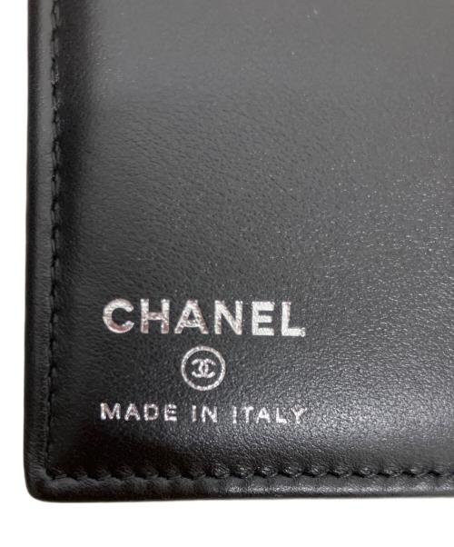 CHANEL（シャネル）CHANEL (シャネル) パスポートケース ブラックの古着・服飾アイテム