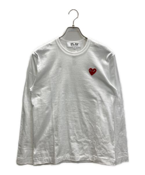 PLAY COMME des GARCONS（プレイコムデギャルソン）PLAY COMME des GARCONS (プレイコムデギャルソン) エンブレム ロングスリーブTシャツ ホワイト サイズ:M 未使用品の古着・服飾アイテム