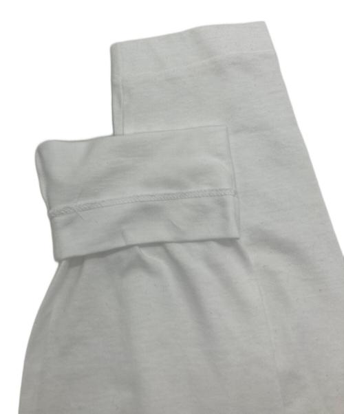 PLAY COMME des GARCONS（プレイコムデギャルソン）PLAY COMME des GARCONS (プレイコムデギャルソン) エンブレム ロングスリーブTシャツ ホワイト サイズ:M 未使用品の古着・服飾アイテム