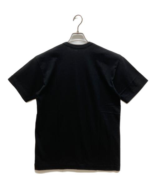 PLAY COMME des GARCONS（プレイコムデギャルソン）PLAY COMME des GARCONS (プレイコムデギャルソン) ゴールドエンブレムTシャツ ブラック サイズ:L 未使用品の古着・服飾アイテム