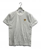 PLAY COMME des GARCONSプレイコムデギャルソン）の古着「ゴールドエンブレムTシャツ」｜ホワイト