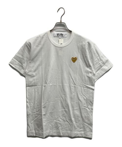 PLAY COMME des GARCONS（プレイコムデギャルソン）PLAY COMME des GARCONS (プレイコムデギャルソン) ゴールドエンブレムTシャツ ホワイト サイズ:L 未使用品の古着・服飾アイテム