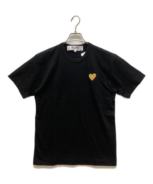 PLAY COMME des GARCONS（プレイコムデギャルソン）PLAY COMME des GARCONS (プレイコムデギャルソン) ゴールドエンブレムTシャツ ブラック サイズ:M 未使用品の古着・服飾アイテム