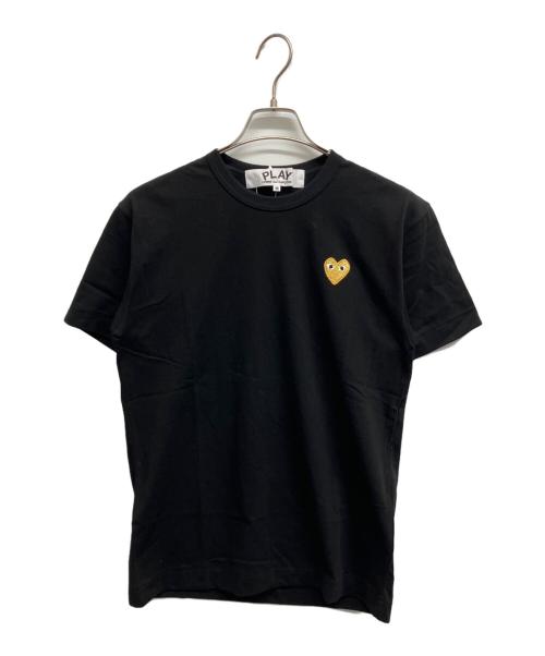 PLAY COMME des GARCONS（プレイコムデギャルソン）PLAY COMME des GARCONS (プレイコムデギャルソン) ゴールドエンブレムTシャツ ブラック サイズ:M 未使用品の古着・服飾アイテム