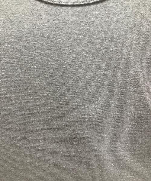 PLAY COMME des GARCONS（プレイコムデギャルソン）PLAY COMME des GARCONS (プレイコムデギャルソン) エンブレム Tシャツ ブラック サイズ:M 未使用品の古着・服飾アイテム