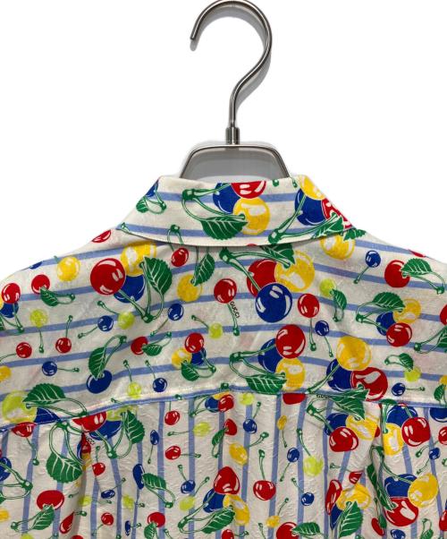GUCCI（グッチ）GUCCI (グッチ) チェリーストライプシャツ マルチカラー サイズ:38の古着・服飾アイテム