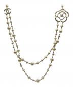 CHANELシャネル）の古着「カメリアパールココマークロングネックレス」