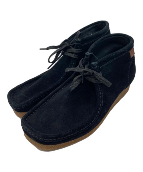 CLARKS（クラークス）CLARKS (クラークス) スウェードワラビーシューズ ブラック サイズ:25.5cmの古着・服飾アイテム