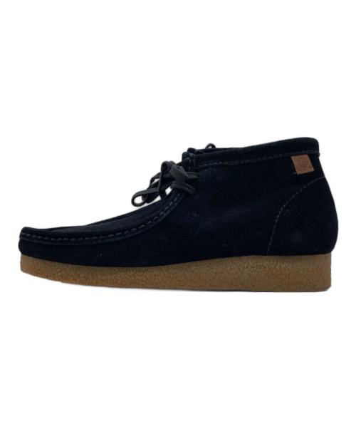 CLARKS（クラークス）CLARKS (クラークス) スウェードワラビーシューズ ブラック サイズ:25.5cmの古着・服飾アイテム