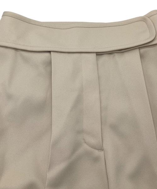 IIROT（イロット）IIROT (イロット) Eco-Trouser  エコトラウザー　センタープレスパンツ　ワイドパンツ ベージュ サイズ:38の古着・服飾アイテム