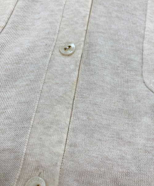 BLUE LABEL CRESTBRIDGE（ブルーレーベルクレストブリッジ）BLUE LABEL CRESTBRIDGE (ブルーレーベルクレストブリッジ) バックプリーツカーディガン ベージュ サイズ:38の古着・服飾アイテム