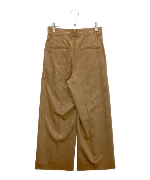 ebure（エブール）ebure (エブール) 38106000408　ブライトビスストライプタックワイドパンツ ブラウン サイズ:38の古着・服飾アイテム