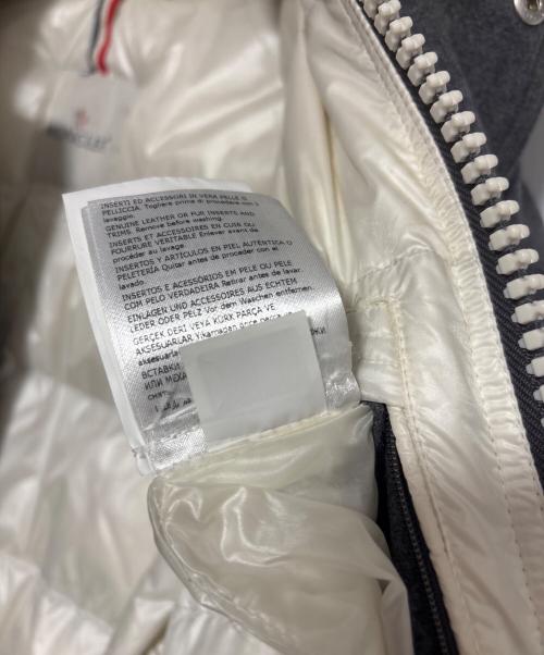 MONCLER（モンクレール）MONCLER (モンクレール) ami (アミ) GUILLAME/ボアダウンコート グレー サイズ:00の古着・服飾アイテム