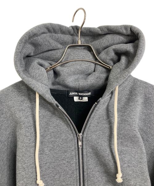 JUNYA WATANABE COMME des GARCONS（(ジュンヤワタナベ コムデギャルソン）JUNYA WATANABE COMME des GARCONS ((ジュンヤワタナベ コムデギャルソン) 変形ボリュームフーディー　デザインパーカー　フーディ　ジップパーカー　日本製　23AW グレー サイズ:Sの古着・服飾アイテム