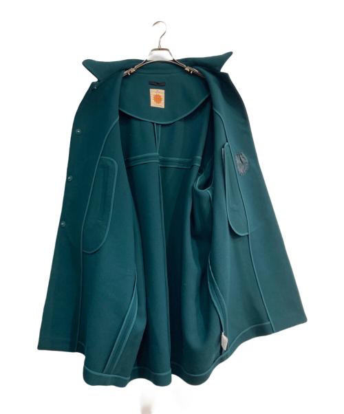 ANYA HINDMARCH（アニヤ・ハインドマーチ）ANYA HINDMARCH (アニヤ・ハインドマーチ) ブローチ付ステンカラーコート グリーン サイズ:ｆｒｅｅの古着・服飾アイテム