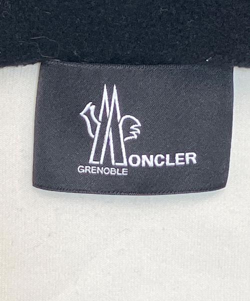 MONCLER GRENOBLE（モンクレール グルノーブル）MONCLER GRENOBLE (モンクレール グルノーブル) MAGLIA CARDIGAN ホワイト サイズ:Mの古着・服飾アイテム