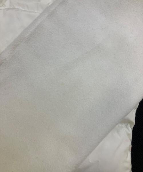 MONCLER GRENOBLE（モンクレール グルノーブル）MONCLER GRENOBLE (モンクレール グルノーブル) MAGLIA CARDIGAN ホワイト サイズ:Mの古着・服飾アイテム