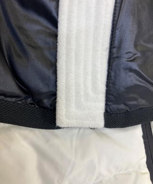 MONCLER GRENOBLE（モンクレール グルノーブル）MONCLER GRENOBLE (モンクレール グルノーブル) MAGLIA CARDIGAN ホワイト サイズ:Mの古着・服飾アイテム