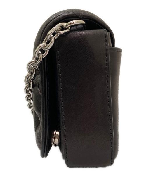 Maison Margiela（メゾンマルジェラ）Maison Margiela (メゾンマルジェラ) GLAM SLAM EMBROIDERY FLAP MINI ブラックの古着・服飾アイテム