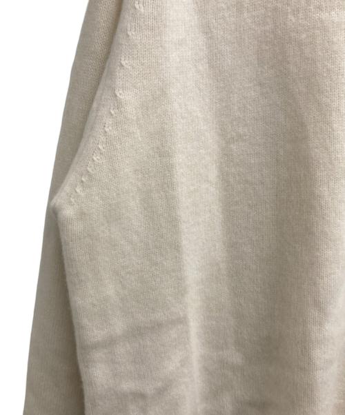 cash & barba（キャッシュアンドバルバ）cash & barba (キャッシュアンドバルバ) カシミヤタートルネックニット ホワイト サイズ:１の古着・服飾アイテム