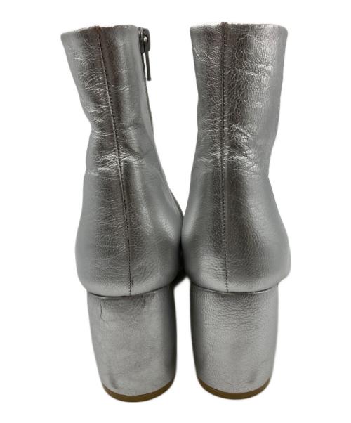 atelier brugge（アトリエ ブルージュ）atelier brugge (アトリエ ブルージュ) オブリークトゥブーツ シルバー サイズ:24cmの古着・服飾アイテム