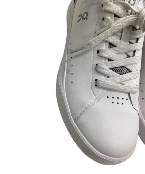 on（オン）On (オン) W The Roger Advantage(ザ ロジャー アドバンテージ) ホワイト サイズ:24.5の古着・服飾アイテム