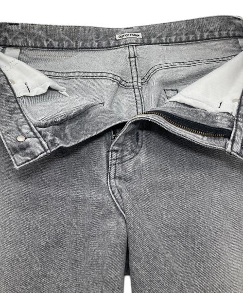OUT OF FRAME（アウトオブフレーム）OUT OF FRAMe (アウトオブフレーム) gray denim パンツ　グレーデニムパンツ　日本製 グレー サイズ:38の古着・服飾アイテム
