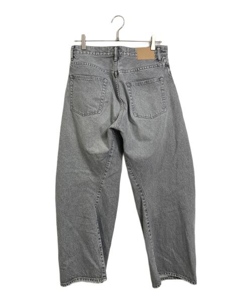 OUT OF FRAME（アウトオブフレーム）OUT OF FRAMe (アウトオブフレーム) gray denim パンツ　グレーデニムパンツ　日本製 グレー サイズ:38の古着・服飾アイテム