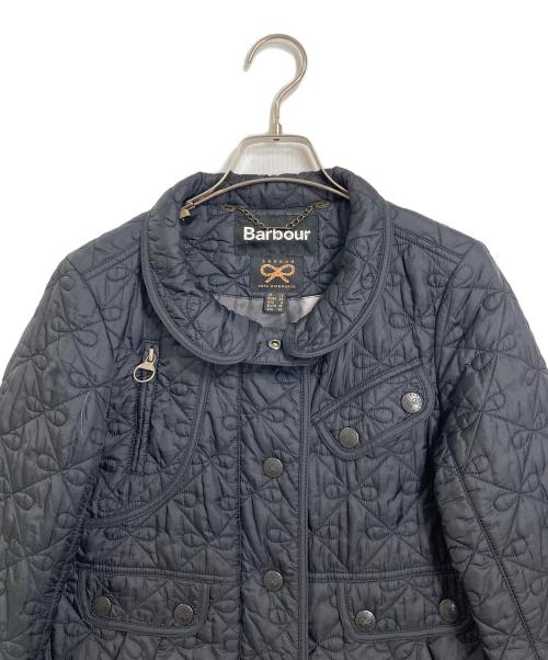 Barbour（バブアー）Barbour (バブアー) ANYA HINDMARCH (アニヤ・ハインドマーチ) キルティングコート　ロングコート ブラック サイズ:38の古着・服飾アイテム