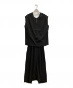 CLANEクラネ）の古着「LAYERED BACK OPEN ONEPIECE」｜ブラック